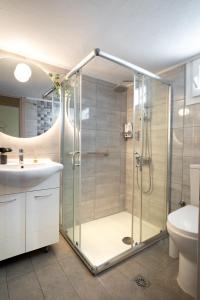 Roman Forum, Family-Friendly Home, Metro Access