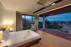 Tranquil 3-Storey Villa with Private Pool - The Bay C1