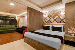 Townhouse Oak Ballygunge Formerly Hotel Lovelock