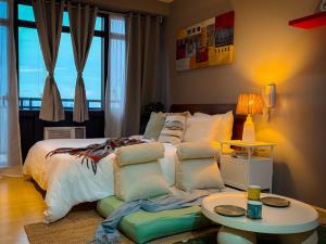 Hidden Village at Gramercy Residences - APARTMENT with Infinity Pool Sauna Gym