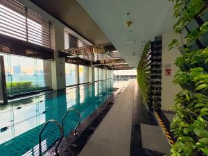 Hidden Village at Gramercy Residences - APARTMENT with Infinity Pool Sauna Gym