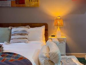 Hidden Village at Gramercy Residences - APARTMENT with Infinity Pool Sauna Gym