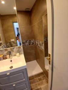 Magnifique T2 Neuf 5MN de la mer clim wifi parking