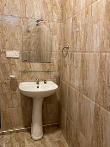 Juice Dogz Surf House