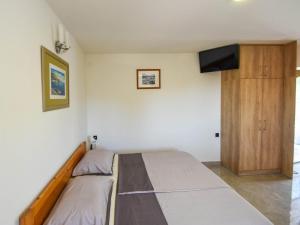 Apartments Jaklin - Studio Apartment with Balcony and Sea View