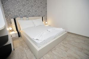 Poshta 1 Apartment 2