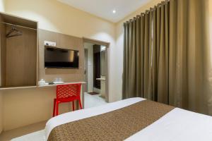Hotel Metroplex Near BKC