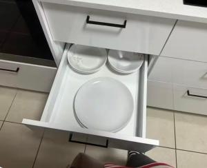 Mains Rd only share bathroom with one room M3