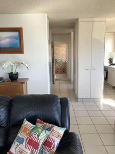 Burleigh Heads Oceanfront Retreat