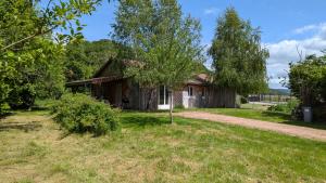 Eco-friendly chalet with private hot tub, Vosges mountain