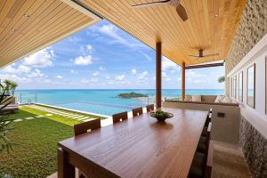 Stunning Seaview Near the Beach