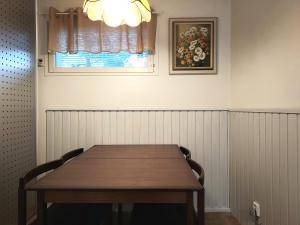 Apartment Garage, Tallitalo