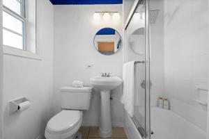 Blue Flamingo Suites, Art-Déco Boutique Hotel