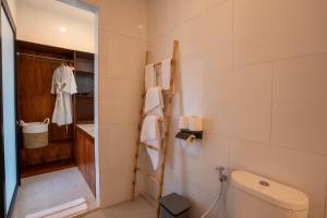 3 mins Canggu Beach, Mexicola, Old mans, Villa Mas 1