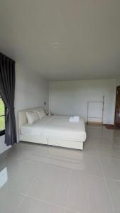 สวนไร่รุ่งอรุณ Suan Rai Rungarun