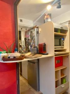 Le Mas des Vignes parisian hacienda