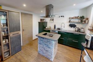 Sommerhaus am Nationalpark Eifel mit Sauna und Whirlpool