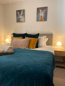 Spacious 4-BR House in Oxfordshire with Free Parking and Wi-Fi