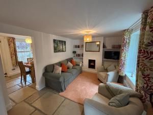 Delightful 3-bedroom Cottage, Brockenhurst