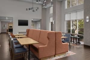 Hampton Inn & Suites Huntersville
