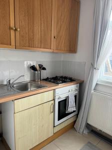 Stylish Studio Moments from Paddington Station- 2