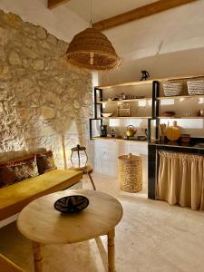 Cozy 1BR Bungalow with Kitchen in Eco Garden Nature Escape