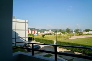 Evaara By The Ganges