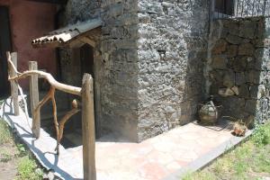 Agriturismo La Caraffara sullEtna