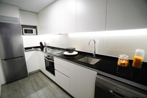 Teatinos Int Apartment