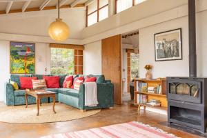 Mabati House Eco-Design Retreat in Wildlife