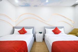 Hồng Bảo Thạch