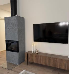 Modern Home Under the Northern Lights