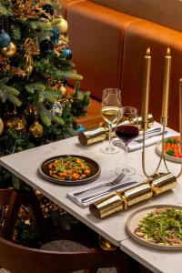 Hilton London Metropole