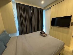 Olympus & Center Pattaya