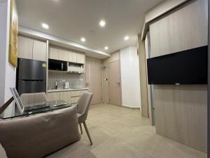 Olympus & Center Pattaya