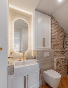 Luxury apartment in Old Town and Parking