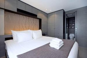 Tropics Kamala CTG P615 - Corner 1 BR Apt Mountain view