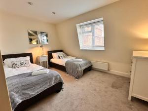 31b St Leonards Road - 2 bed with balcony