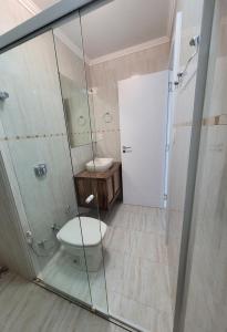 Excelente AP no Coração da Meia Praia