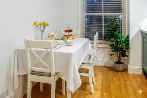 Luxury boutique Duke Suite In historic centre