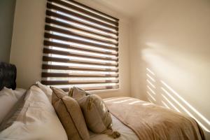 NEW - Kingley Court By Greenstay Serviced Accommodation - A Newly Refurbished 2 Bed Flat In Gateshead - Ideal For Contractors - Business Travellers & Relocations - 10 Mins From Newcastle City Centre - Free Parking - Fast Wi-Fi