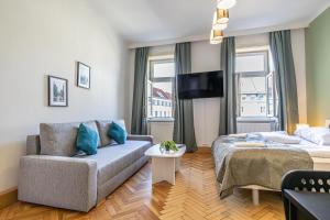 Spacious 2BR Apartment with Shared Facilities - Heart of Vienna