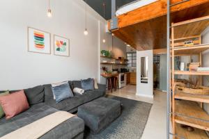 Central City Loft - Walk To Coolest Streets