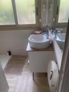 Clim Jardin et parking privé -piscine tennis et Park Vue mer