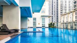 Central Makati Studio with Gym Pool and Massage Room