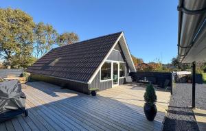 Cozy Home In Hemmet With Wifi