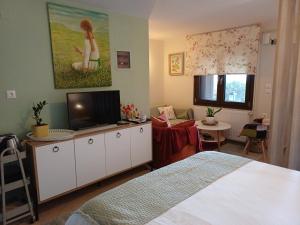 Το Σπίτι Της Ευτυχίας στούντιο