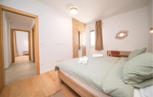 Lovely Apartment In Vrsi With Sauna