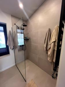 Nordic Zen Beach House - Bali-Inspired Calm