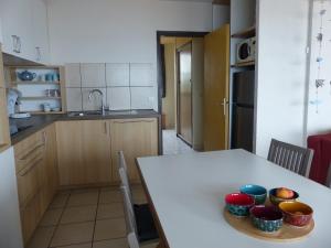 Grand appartement face au lac, vue sur les Pyrénées